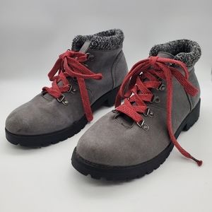 White mountain ankle boots / pink / grey / booties
